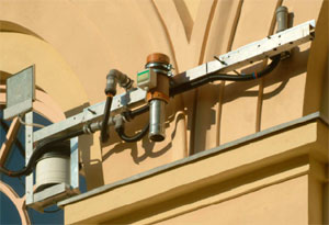 Messbr&uuml;cke an der Westfassade